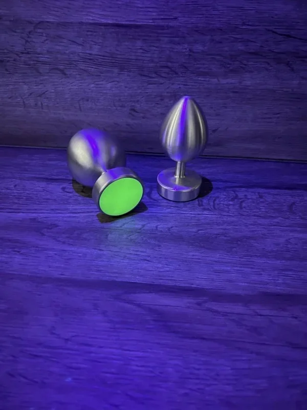 Lumiglo Glowing Bum Glow in the Dark Anal Plug